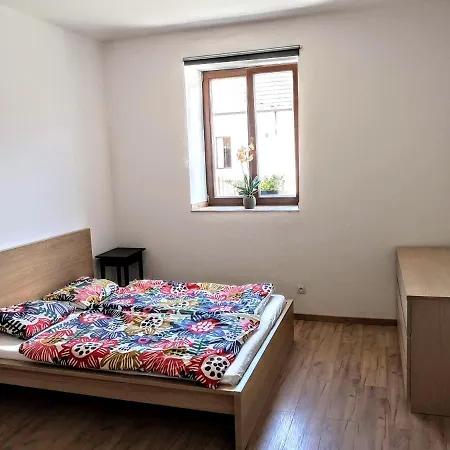 Apartmany Na Hrncirne Suchdol nad Luznici Exterior photo